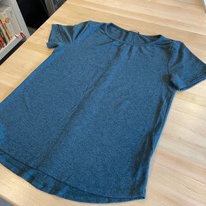 Cute back detail stitch fix top
